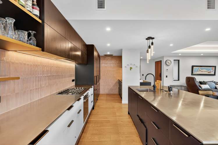 18 Mount Linton Avenue Wanaka_8