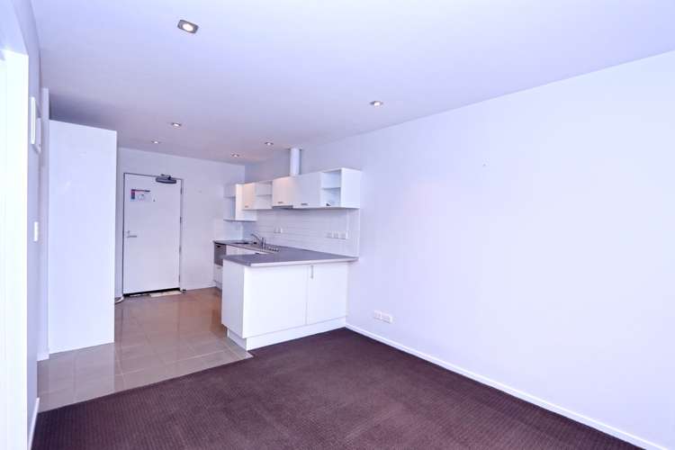 B2/71 Spencer Road Oteha_6