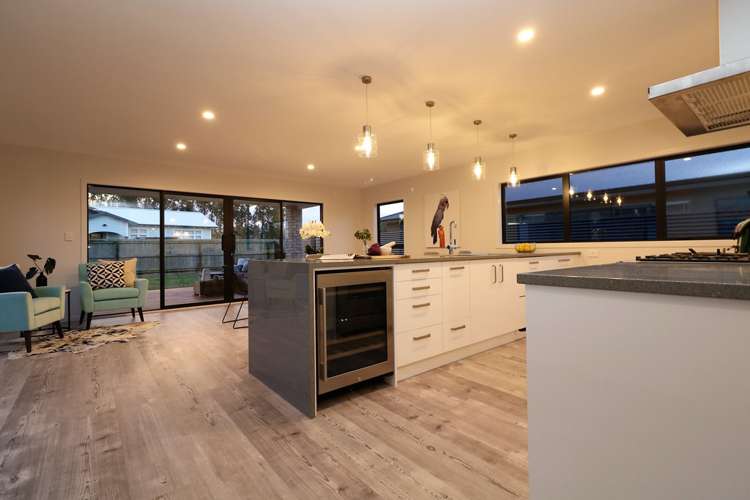 2b Hartley Avenue Carterton_7