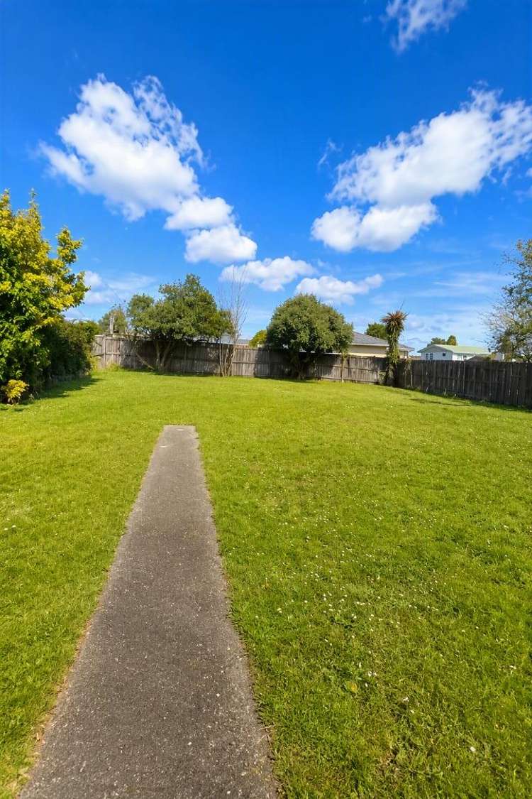9 Weka Place 11139_10