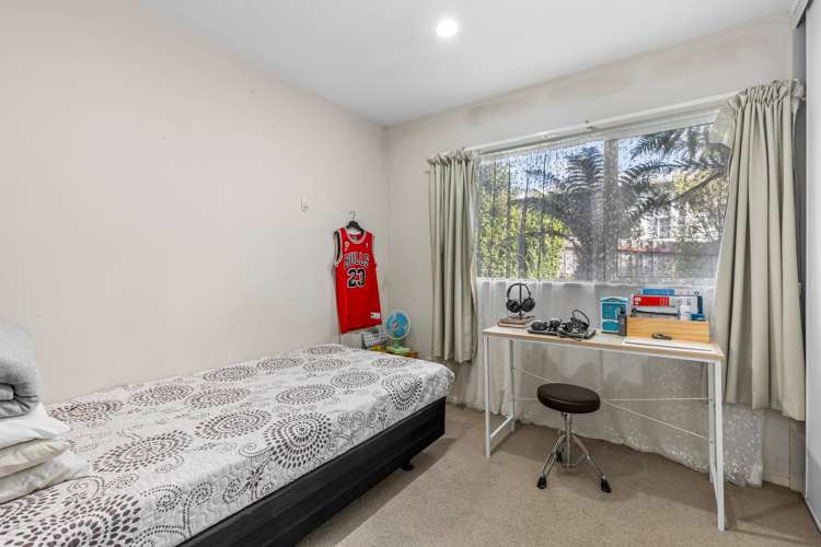 41 Newington Road Henderson_10