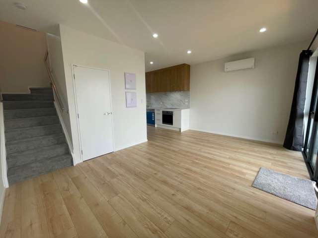 6/6 Kereru Street Henderson_3