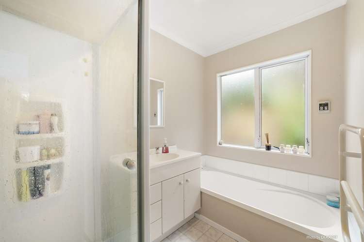 25 Bowes Crescent Strathmore Park_13