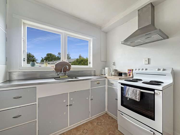 17 and 17A Sullivan Street Whakatane_9