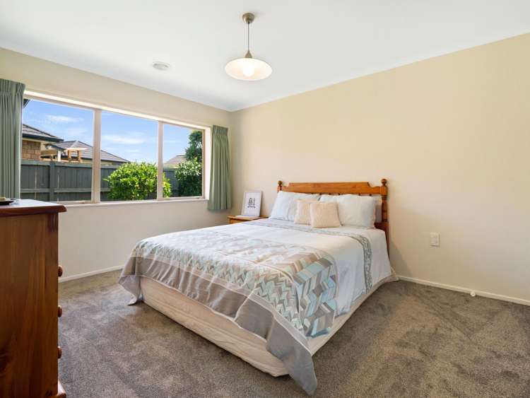 4 Merlin Close Huntington_23