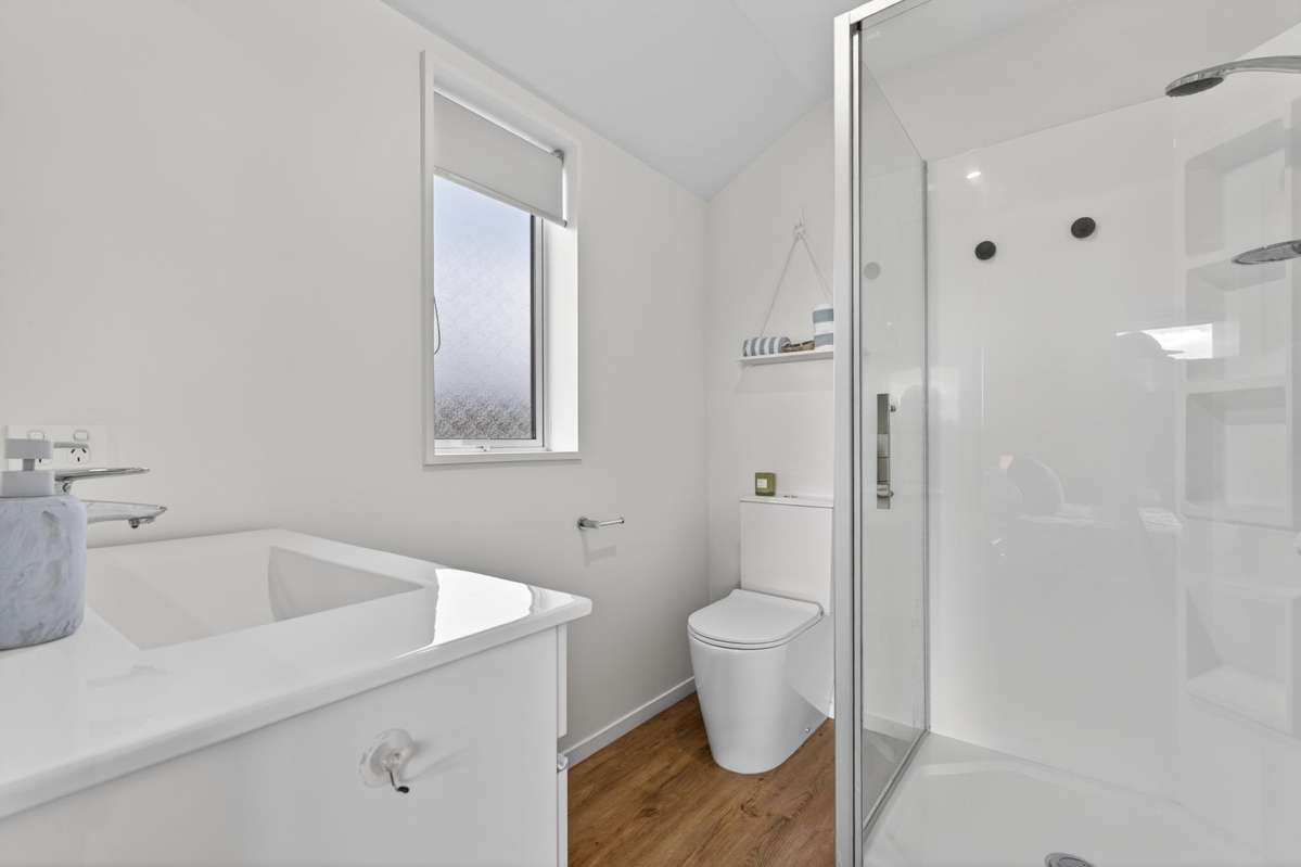54 Graeme Foote Street_4