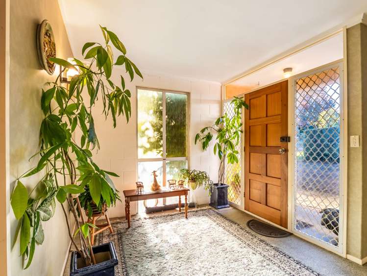 14A Brassey Road Saint Johns Hill_9