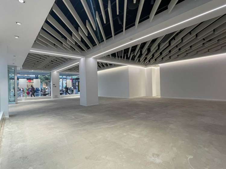 2-8 Customs Street City Centre_5