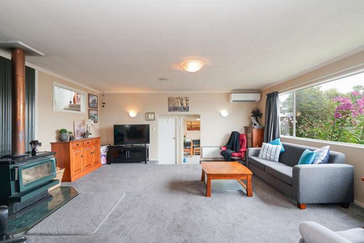 32 James Street Riverton_2