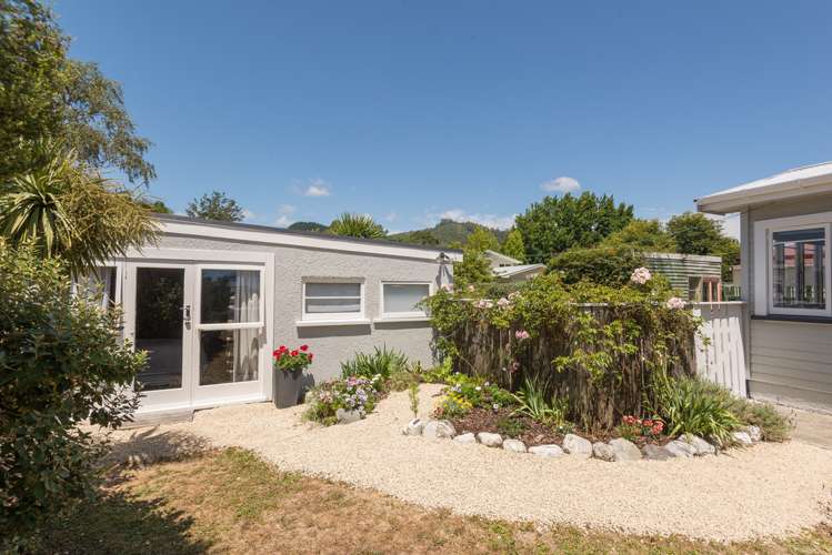 10 Rimu Street Toi Toi_19