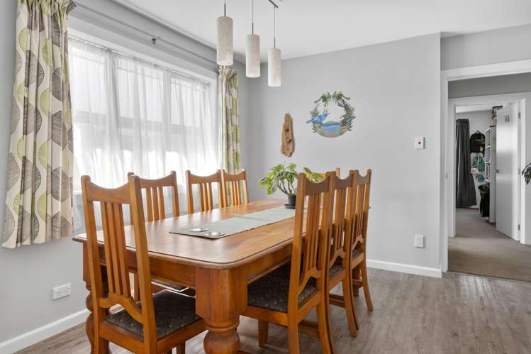 41 Everest Street Burnside_10