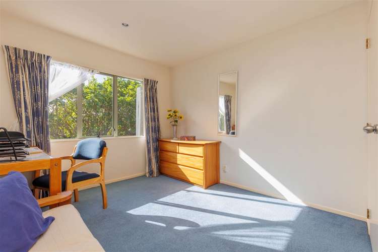 6 Gresford Place Churton Park_11