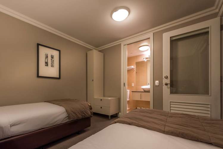 207/327 Frankton Road Queenstown_10