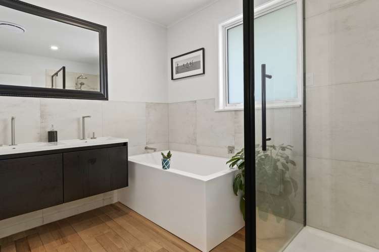 6a Longwood Lane Otumoetai_8