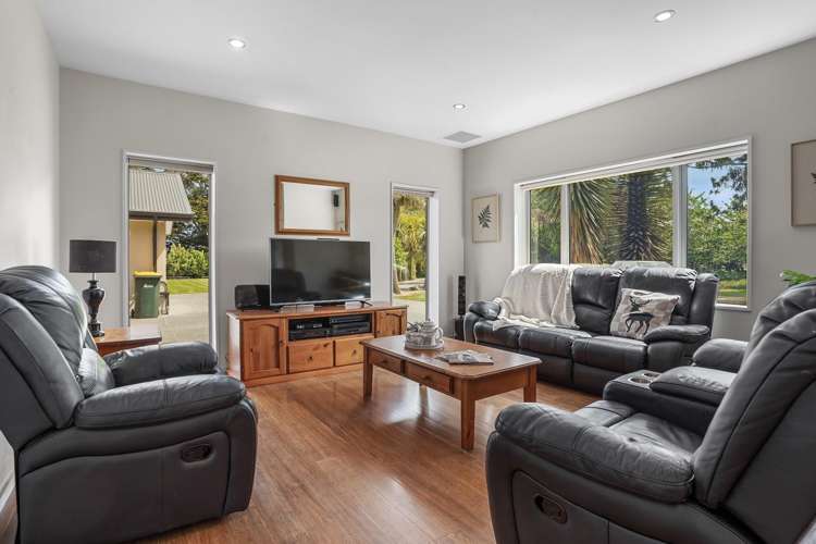 152 Deans Road Darfield_7