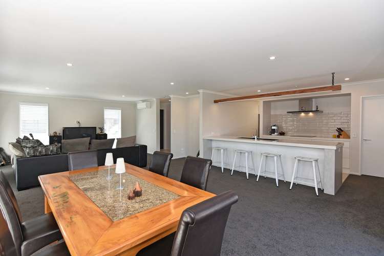 65 Hart Road Richmond_8