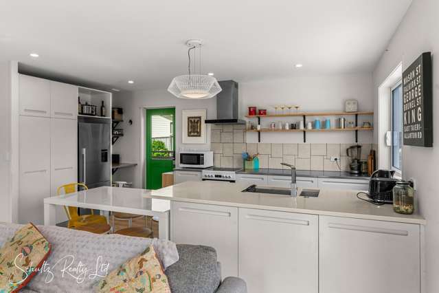 15 Ash Grove Maungaturoto_4