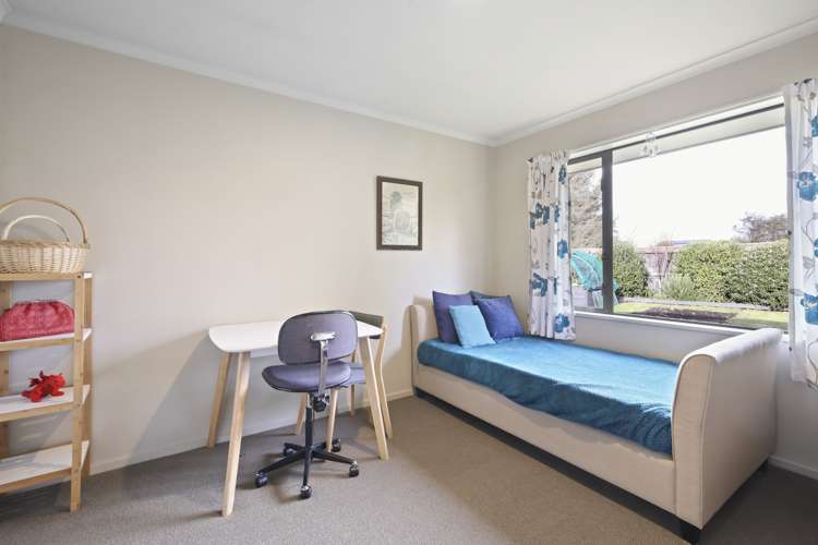 10 Kowhai Street Oxford_14