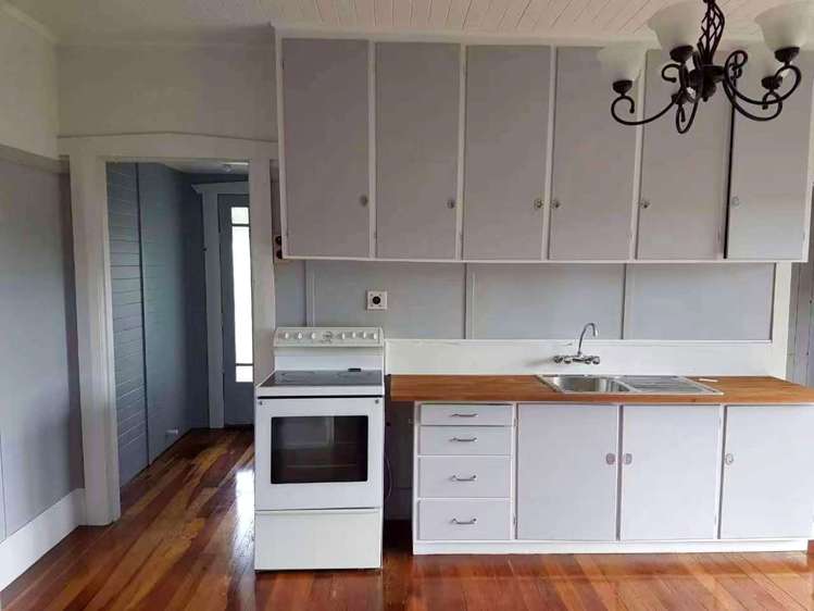 47 Karioitahi Road Waiuku_5