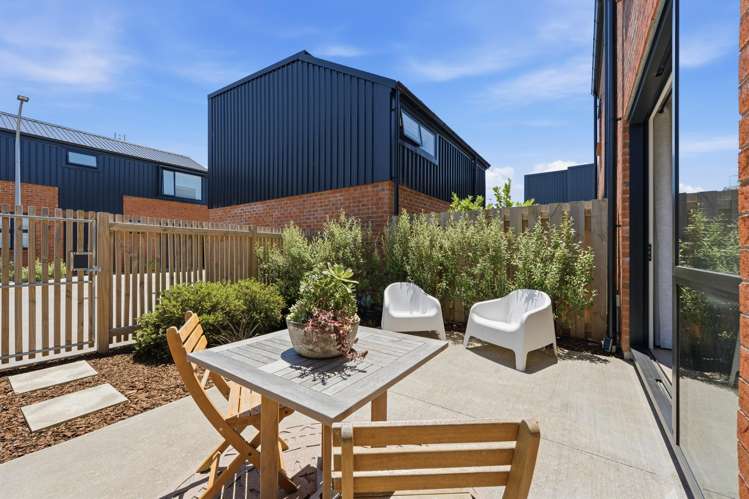 54 Tahuhu Road Mt Wellington_11