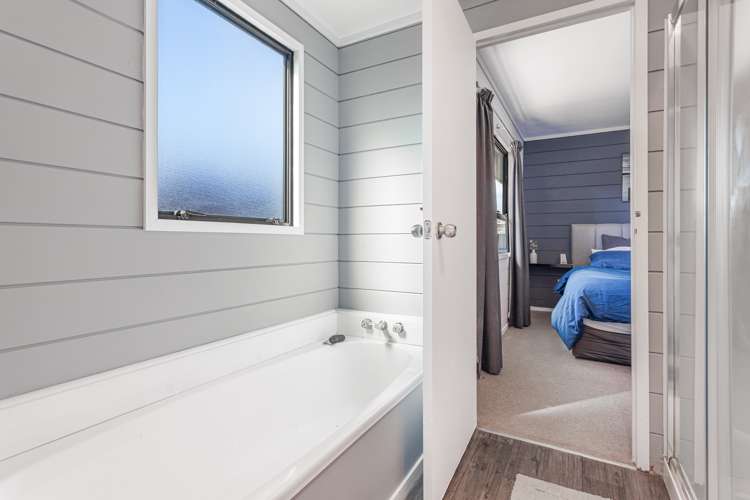 2/1 Redlands Grove Swanson_13