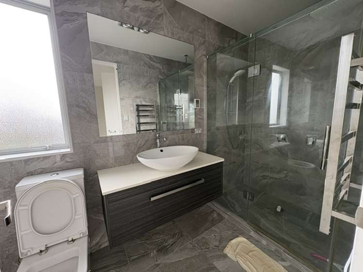166 Harris Drive Silverdale_9