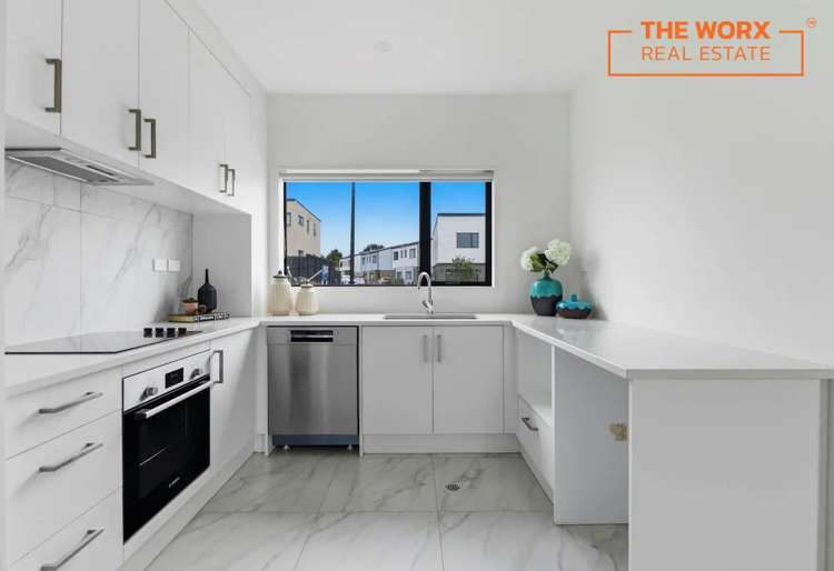 45B Crestview Rise Papakura_5