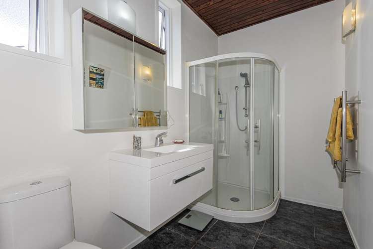 46 Cairnfield Road Kensington_9