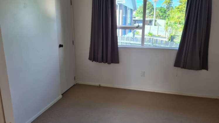 2/146 Glamorgan Drive Torbay_5