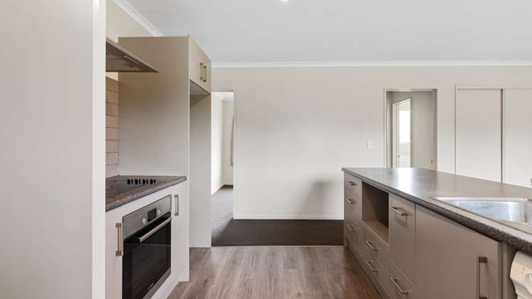 1 Commodore Avenue Flagstaff_3