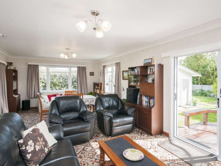 201 Caroline Place Mayfair_5