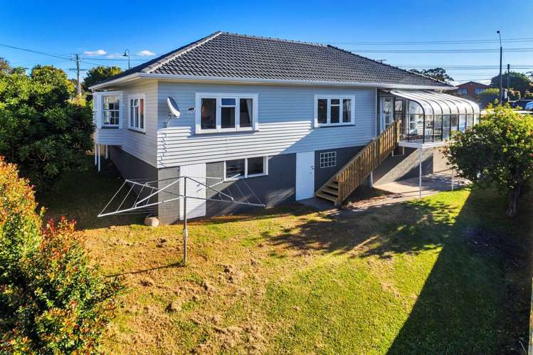 727 East Coast Road Browns Bay_0