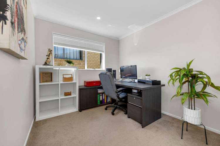 4 Shelby Lane Flat Bush_11