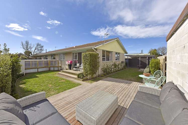 1/9a Avonhead Road_0