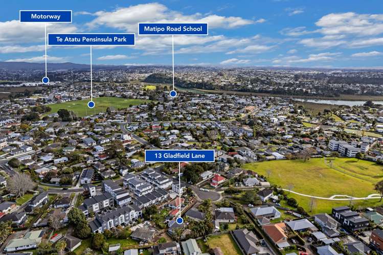 13 Gladfield Lane Te Atatu Peninsula_21