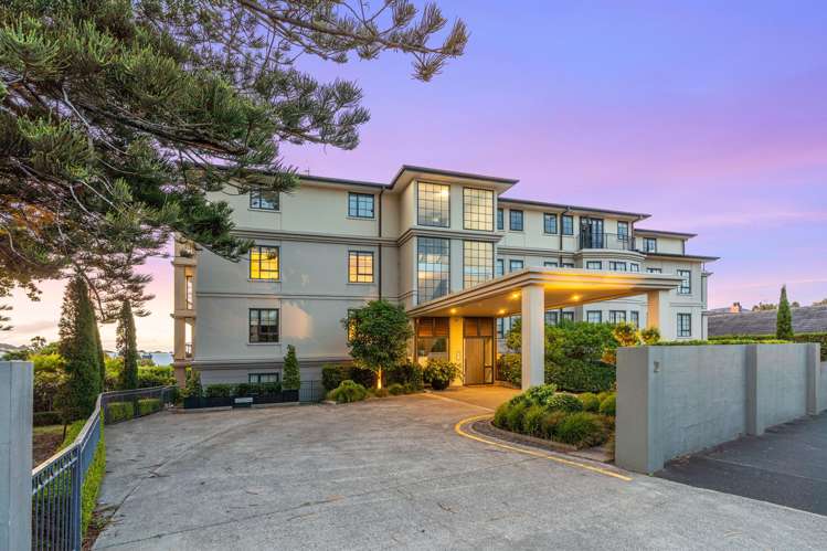 7/2 Bassett Road Remuera_24