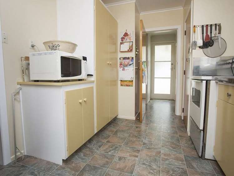 410 Ocean Road Whangamata_13