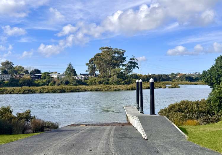 16 Beaubank Road Kelston_15