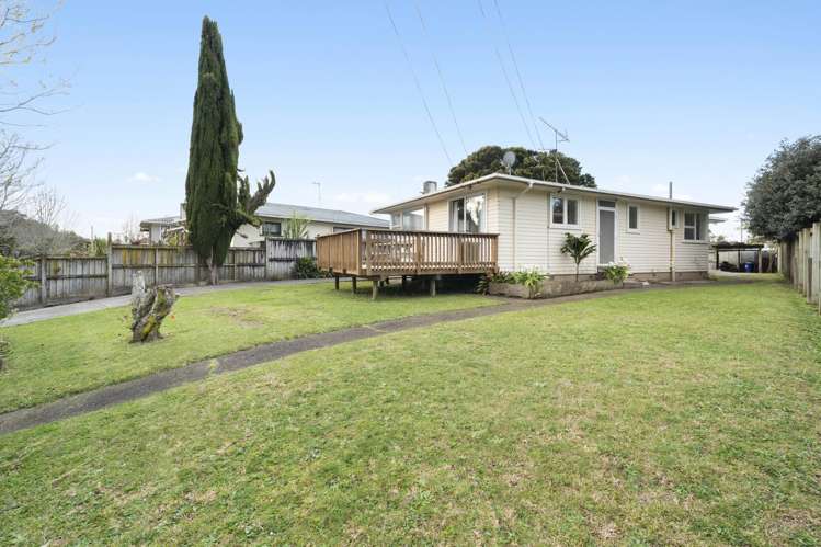 39 Clayton Avenue Otara_6
