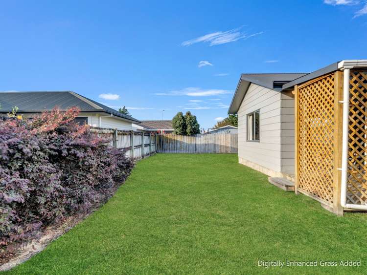 32 Dahlstrom Grove Kelvin Grove_19