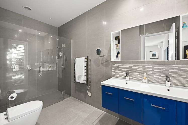 77 Baxter Michael Crescent Cambridge_17