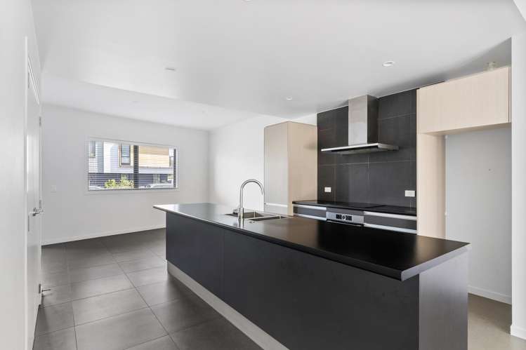 12 Eyton Kay Road Hobsonville_4