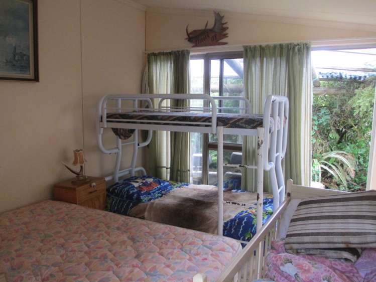 11 Chaslands Highway Papatowai/Pounawea_5