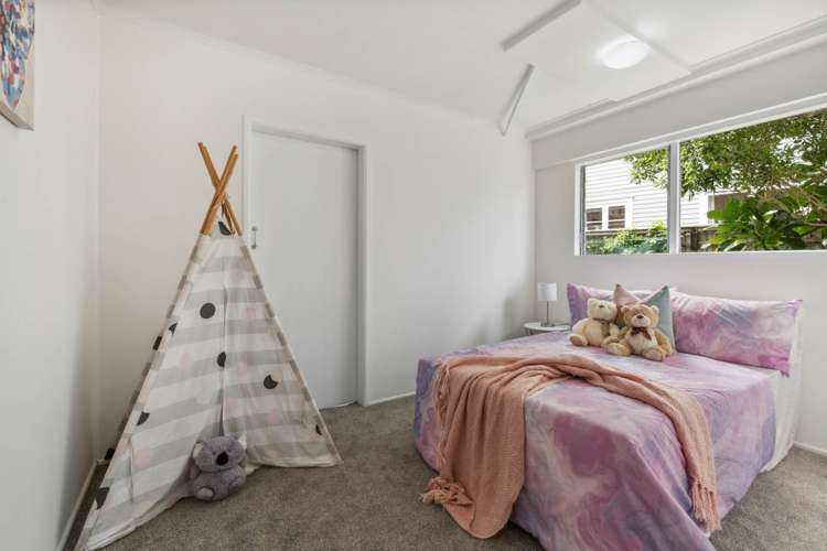 90 Hillcrest Avenue Hillcrest_17