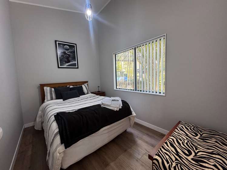 76 Waiheke Road Waiheke Island_15