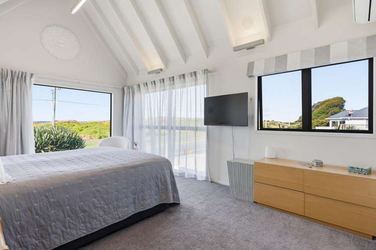 670 Papamoa Beach Road Papamoa Beach_11