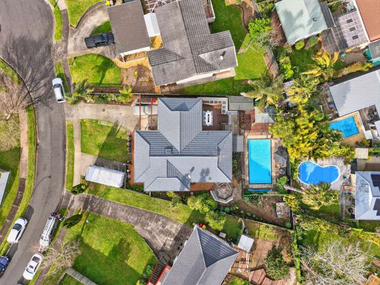 7 Tyrian Close Half Moon Bay_35