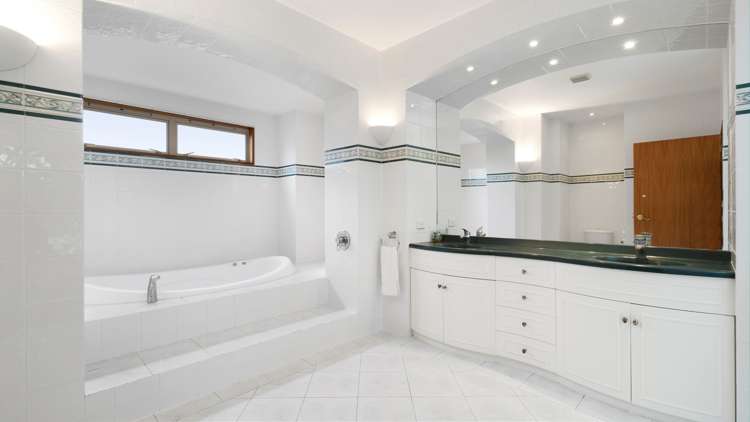 2 Gordon Road Mount Maunganui_14