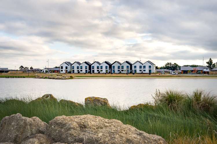 29d Lakeside Drive Pegasus_23