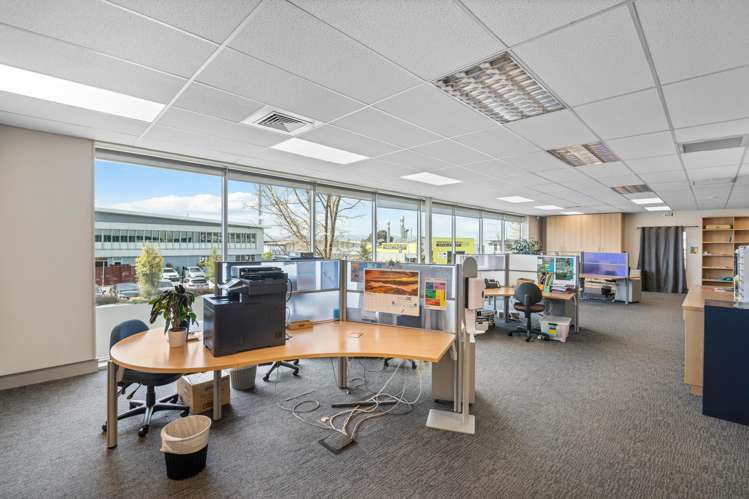 First floor, 567 Wairakei Road Burnside_8